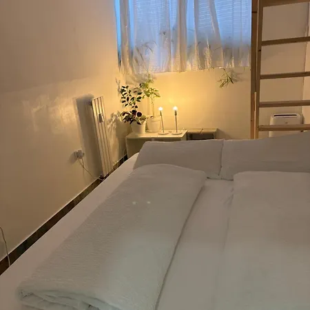 Industrial 2 Apartman Ljubljana